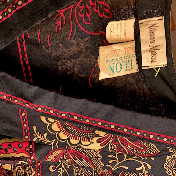 Antique long dress perfect condition. V neck/ long sleeves and length NAVY/multi - Picture 5 of 6